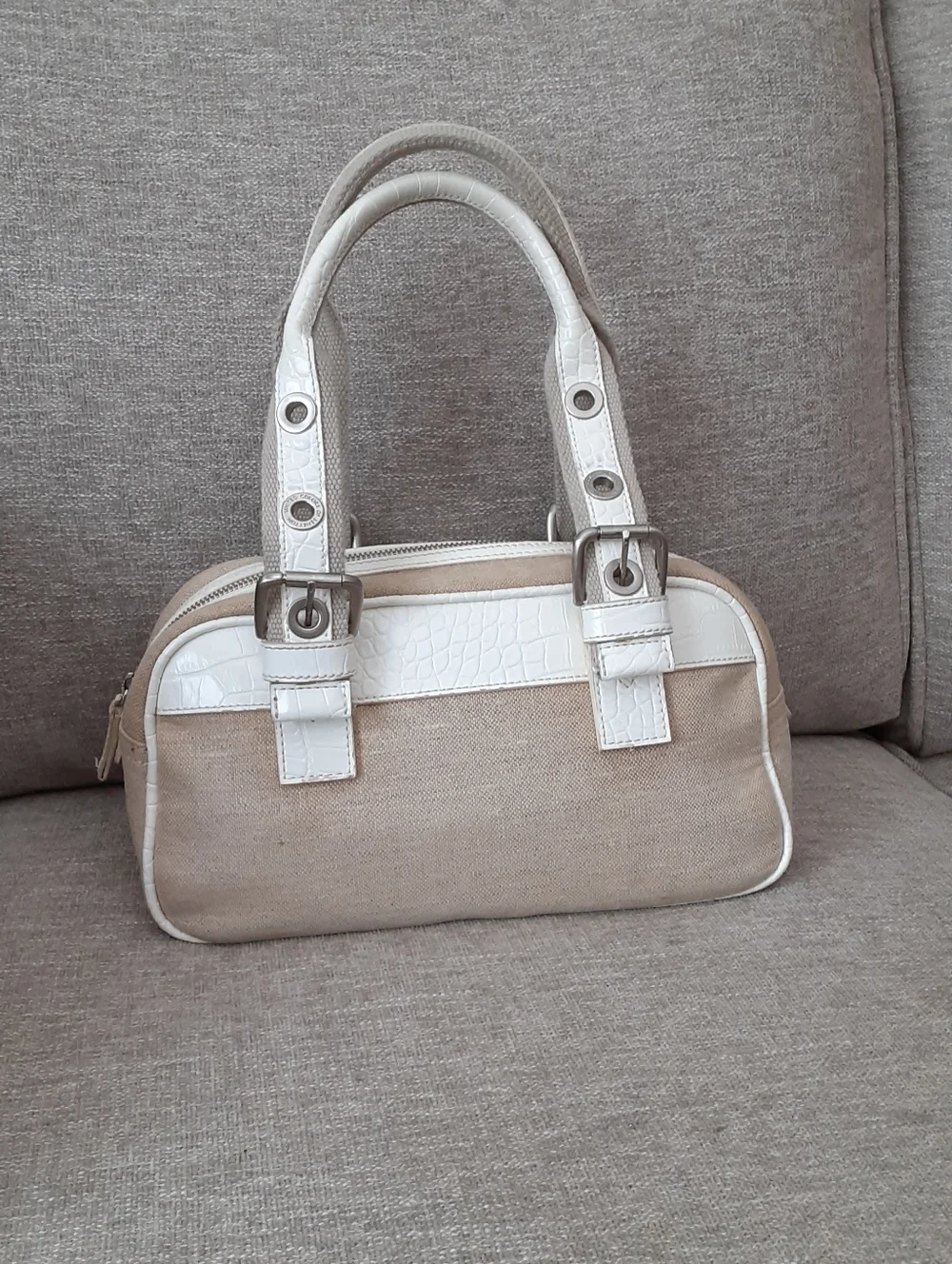 Unit Colors Of Benetton Canvas and Leather Shoulders Bag
